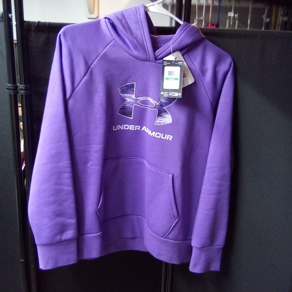 UA sweatshirt